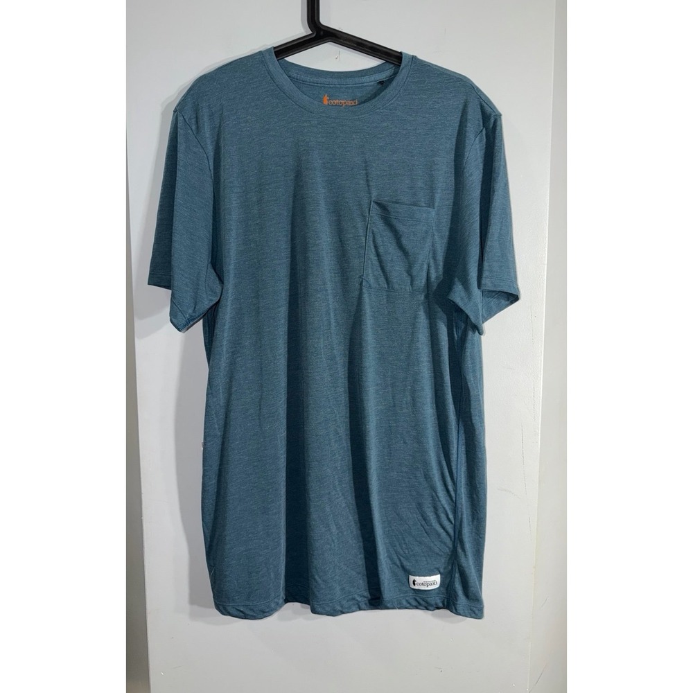 Cotopaxi Paseo Travel Pocket T-Shirt in a heathered teal/indigo mens XL